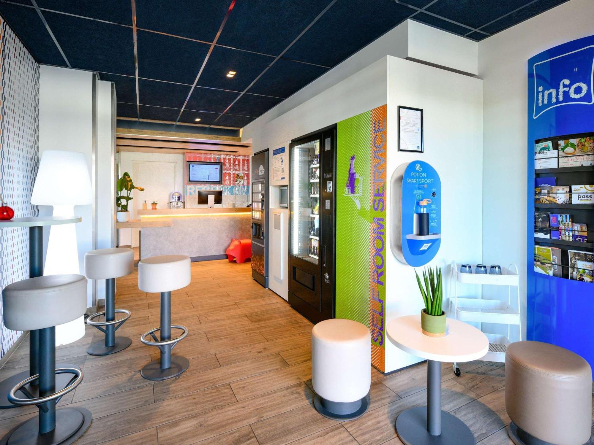 Ibis Budget Macon Creches Chaintré Eksteriør billede